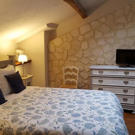 Bed and Breakfast Les Tilleuls Saint-Pe-Delbosc Экстерьер фото