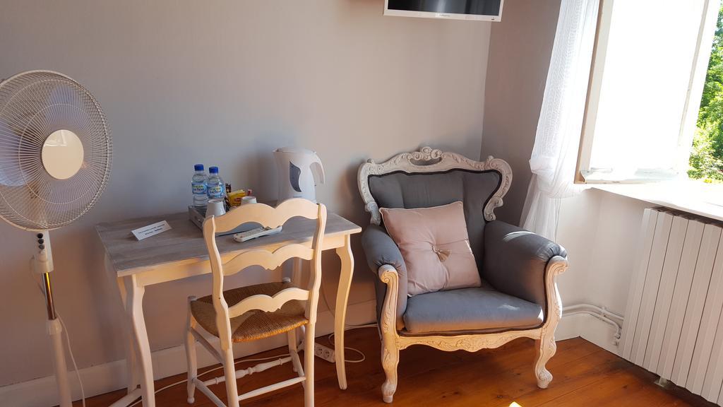 Bed and Breakfast Les Tilleuls Saint-Pe-Delbosc Экстерьер фото