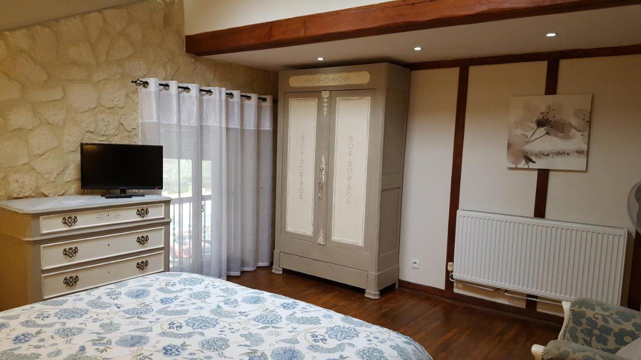 Bed and Breakfast Les Tilleuls Saint-Pe-Delbosc Экстерьер фото